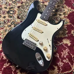 FENDER MEX SQUIER SERIES ST ELECTRIC GUITAR