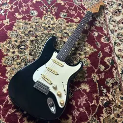 FENDER MEX SQUIER
