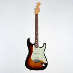 FENDER CLASSIC SERIES 60S STRATOCASTER 3 COLOR SUNBURST