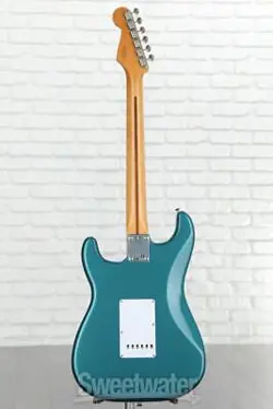 TURQUOISE WITH MAPLE