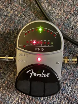 CHROMATIC TUNER USED
