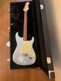 FENDER MEXICO VINTERA ‘60S STRATOCASTER