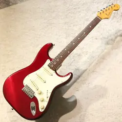 FENDER CLASSIC  60S STRAT CAR  CANDY APPLE RED   3.15KG  2015  USED  PLEK