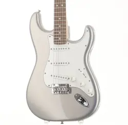 FENDER PLAYER STRATOCASTER PAU FERRO FINGERBOARD SILVER 2022 ELECTRIC GUITAR