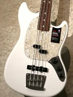FENDER AMERICAN PERFORMER MUSTANG BASS -ARCTIC WHITE-3.50KG