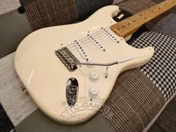 FENDER 2010 JIMMIE VAUGHAN STRATOCASTER