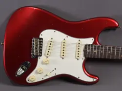 FENDER CUSTOM SHOP STRATOCASTER 1963 JOURNEYMAN RELIC CANDY APPLE RED