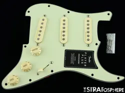 STRATOCASTER NOISELESS.