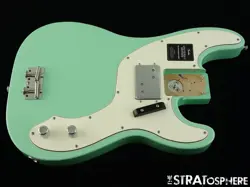 FENDER VINTERA II 70S TELECASTER BASS, LOADED BODY, TELE BASS ALDER SURF GREEN