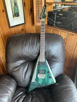 FENDER KATANA ELECTRIC GUITAR WITH CASE