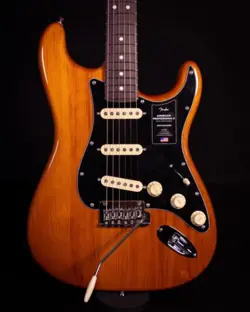 FENDER AMERICAN PROFESSIONAL II STRATOCASTER, ROSEWOOD FB, ROASTED PINE