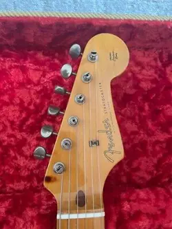 STRATOCASTER 1984 1987