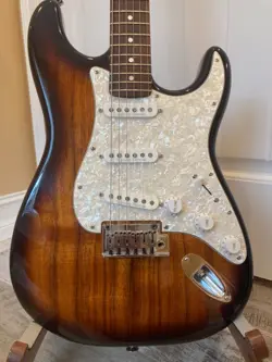 FENDER SPECIAL EDITION KOA STRATOCASTER