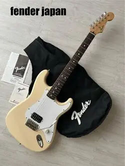 FENDER JAPAN STRATOCASTER MOD ELECTRIC GUITAR VINTAGE WHITE W/SOFT CASE