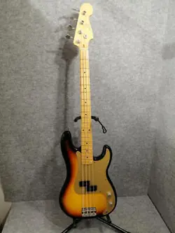 FENDER / PRECISION BASS