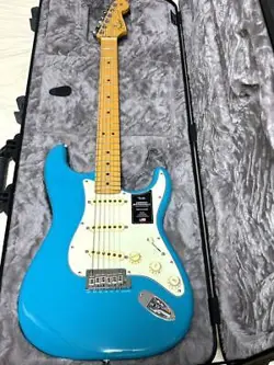 FENDER AMERICAN PROFESSIONAL II STRATOCASTER MAPLE MIAMI BLUE