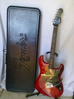 SQUIER STRATOCASTER SERIAL