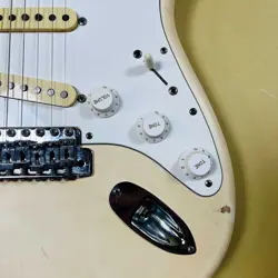 ST-72/CST-50R STRATOCASTER