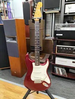 FENDER USA AMERICAN VINTAGE '62 STRAT ELECTRIC GUITAR