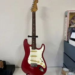 FENDER JAPAN FENDER STRATOCASTER ELECTRIC GUITAR