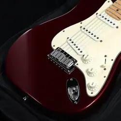 FENDER AMERICAN STANDARD STRATOCASTER MIDNIGHT WINE