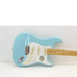 FENDER MADE IN JAPAN JUNIOR COLLECTION STRATOCASTER MAPLE SATIN DAPHNE BLUE USED