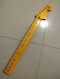 FENDER STYLE BIG