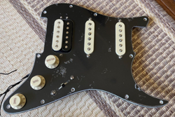 PICKGUARD HSS PICKUPS