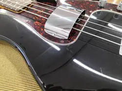 FENDER AMERICAN PRECISION BAS ELECTRIC BASS