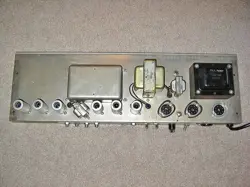 VIBROLUX REVERB AMPLIFIER