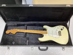 STRATOCASTER RARE VINTAGE