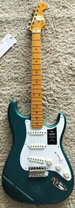 FENDER VINTERA® II '50S STRATOCASTER®, MAPLE FINGERBOARD, OCEAN TURQUOISE - DE