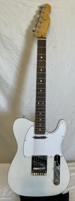 FENDER AMERICAN ULTRA TELECASTER ELECTRIC GUITAR ARCTIC PEARL ROSEWOOD FRETBOARD