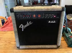 VINTAGE 90S FENDER 75 WATTS R.A.D. GUITAR COMBO AMP/AMPLIFIER