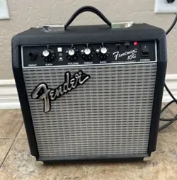 FENDER * FRONTMAN 10G  28W GUITAR COMBO AMPLIFIER, BLACK