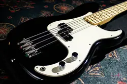 FENDER AMERICAN SPECIAL PRECISION BASS / 2010 SAFE DELIVERY FROM JAPAN