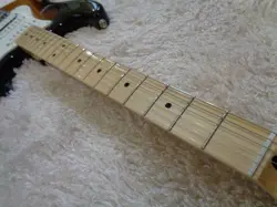 2014 FENDER STANDARD