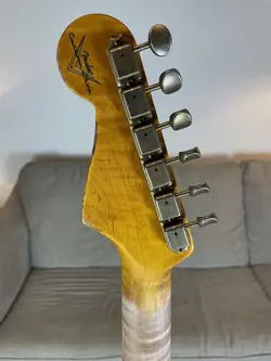 RELIC STRATOCASTER SONIC