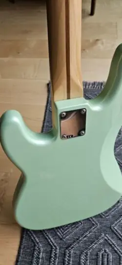 FENDER FSR PRECISION