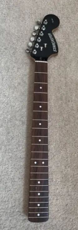 2009 FENDER STARCASTER STRATOCASTER ROSEWOOD NECK W/BLACK HEADSTOCK EXCELLENT!