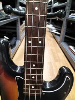 FENDER JAPAN PB62-75 1982