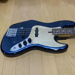 BASS BLUE USED