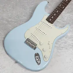 FENDER FSR COLLECTION TRADITIONAL 60S STRATOCASTER  DAPHNE BLUE