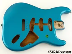 FENDER VINTERA II 60S RI STRATOCASTER STRAT BODY, 1960S LAKE PLACID BLUE.