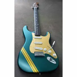 ELECTRIC GUITAR FENDER FSR TRADITIONAL 60S STRATOCASTER GP-SSGM WITH GIG BAG