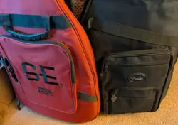 FENDER STRATOCASTER TELECASTER ELECTRIC GUITAR PADDED GIG BAG & PRS SE GIG BAG