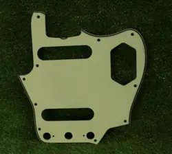 PICKGUARD W/ WIDE