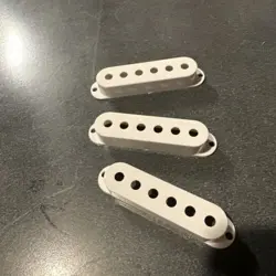 STRATOCASTER PICKUP COVERS, WHITE, FENDER STRAT SET OF 3