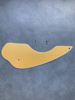 ORIGINAL VINTAGE 1960S FENDER NEWPORTER ACOUSTIC GUITAR PICKGUARD W SCREWS GOLD