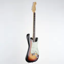 FENDER TRADITIONAL II 60S STRATOCASTER MOD 3 TONE SUNBURST SAFE DELIVERY FROM JA